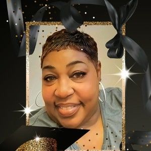 Meet your Posher, Elizalejoi